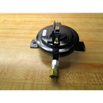 Cleveland Controls RSS-495-111 Pressure Switch 50733-6-1012 - New No Box