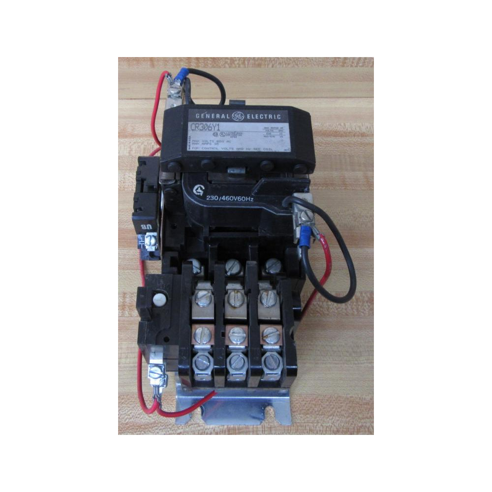 General Electric CR306Y1 Magnetic Starter - Used