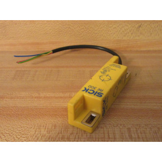 Sick RE300-DA10P Sensor RE300DA10P - Used