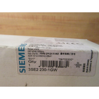 Siemens 3SE2 230-1GW Roller Crank Limit Switch 3SE22301GW