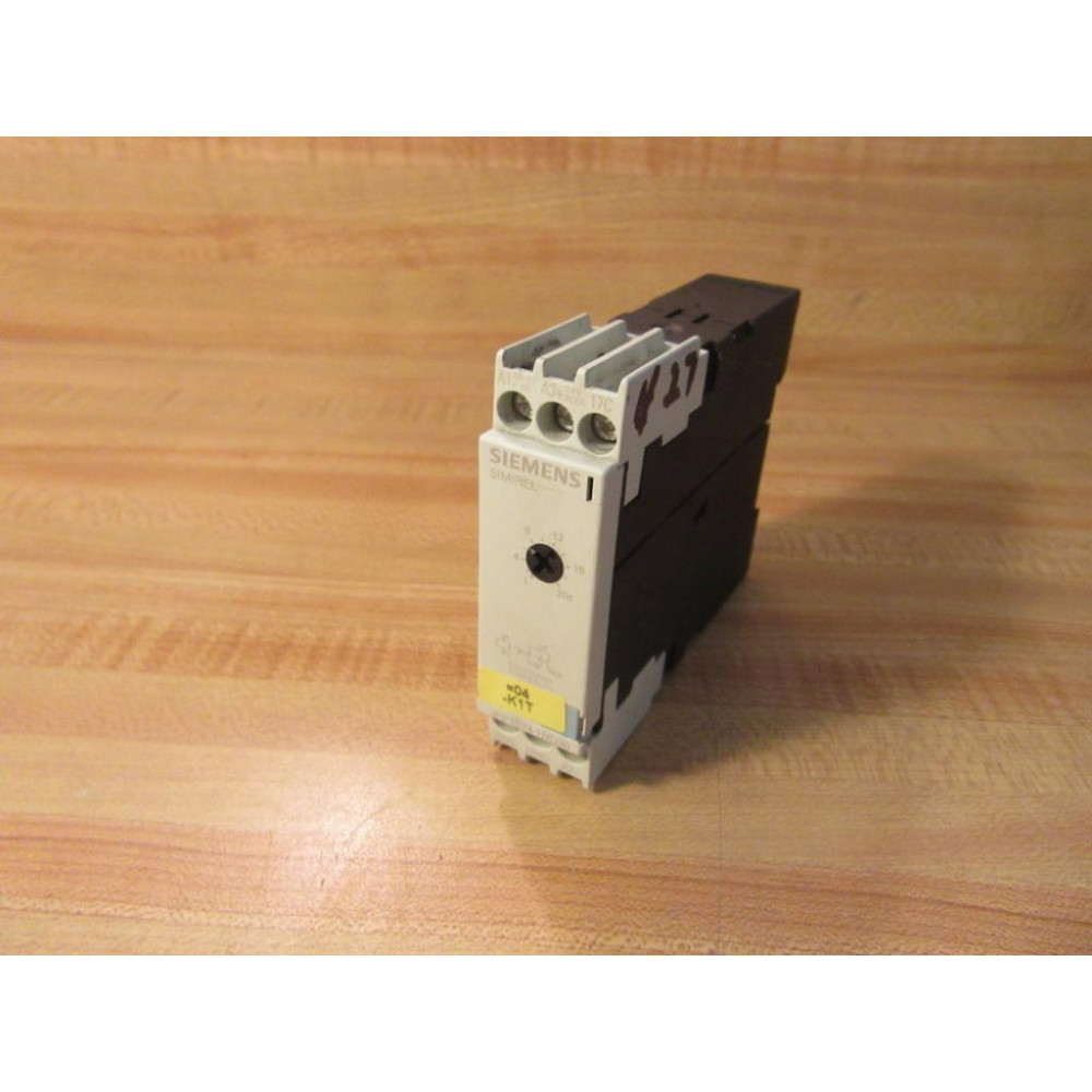 Siemens 3RP1574-1NQ30 Timer Relay 3RP15741NQ30 - Used Siemens 3RP1574-1NQ30 Timer Relay 3RP15741NQ30 - Used