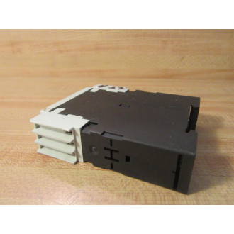 Siemens 3RP1574-1NQ30 Timer Relay 3RP15741NQ30 - Used