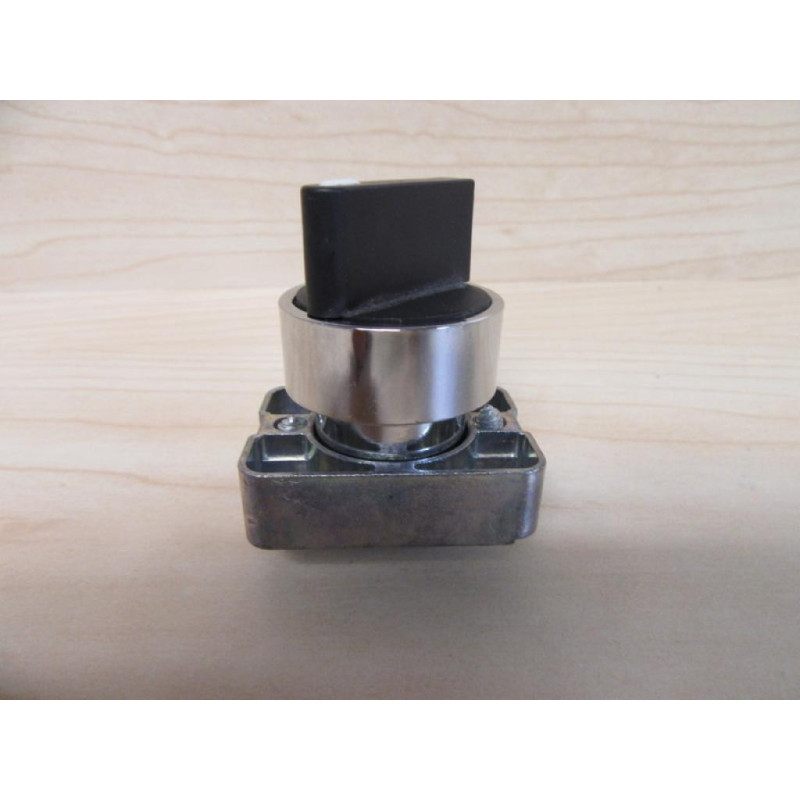 Automation Direct GCX1300 2-Pos Selector Switch WSwitch Base - Used