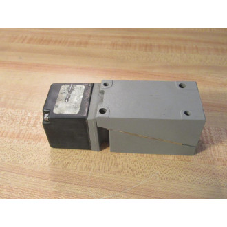 Namco EE631-51000 Proximity Limit Switch EE63151000 WProximity Head - Used