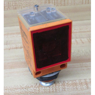 IFM Efector OM0010 Diffuse Reflection Sensor - Used