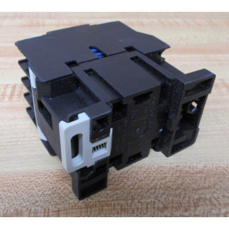 Telemecanique LC1-D12-01-F7 Contactor LC1D1201F7 023126