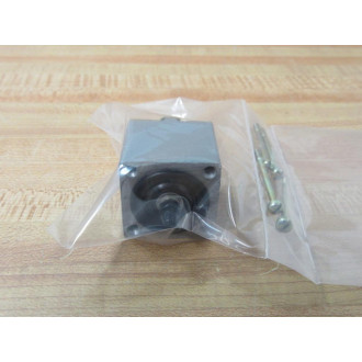 Allen Bradley Z-13948 Operating Head Z13948 W4 Screws - New No Box
