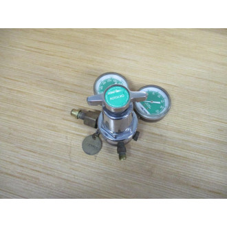 Linde 75-540 Oxygen Regulator R-76 - Used
