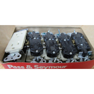 Pass & Seymour Legrand 885-I Duplex Receptacle 885I (Pack of 10)