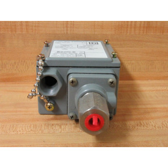 Square D 9012 GCW-23 Pressure Switch 9012GCW23