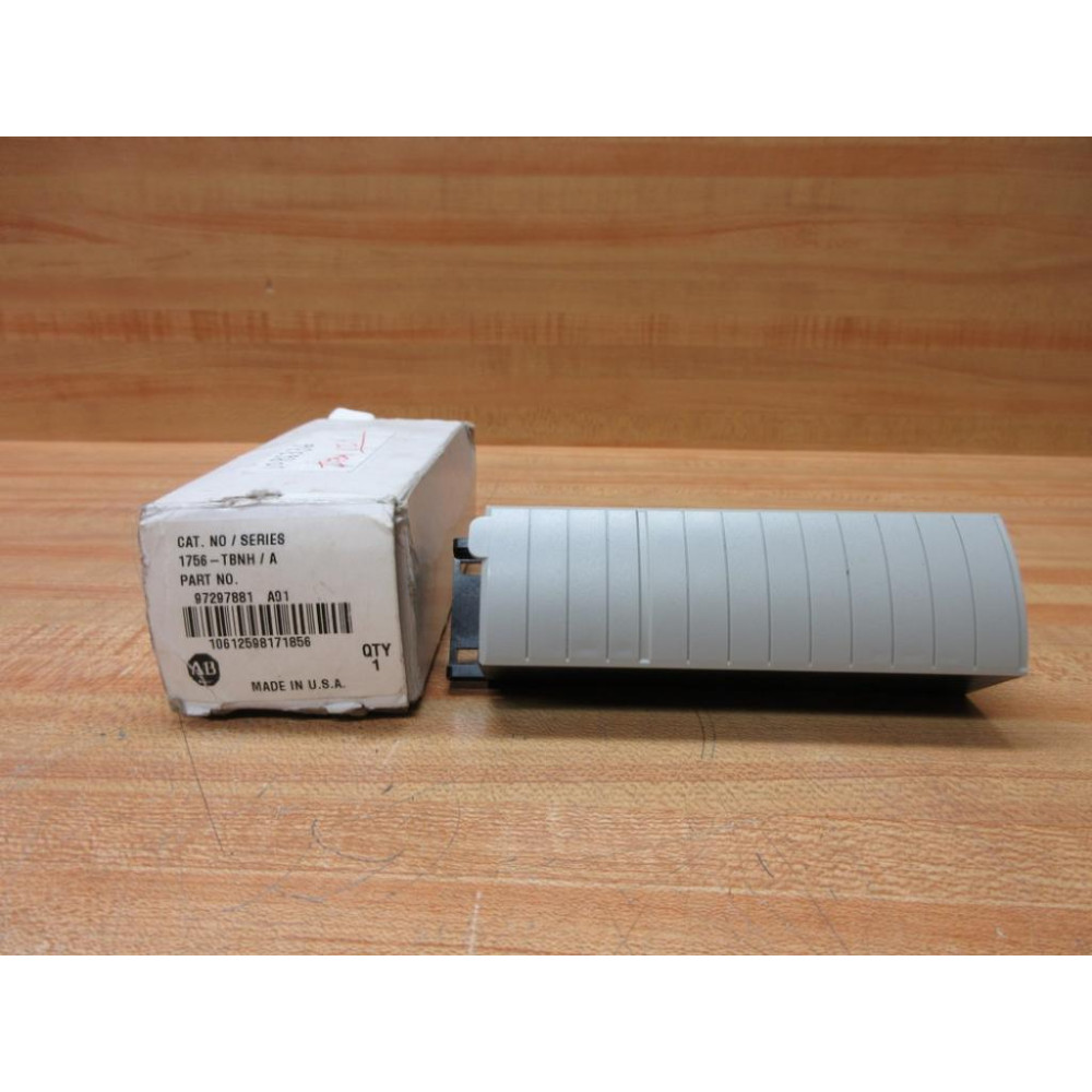 Allen Bradley 1756-TBNHA Clamp Block 97297881 WOut Hardware Allen Bradley 1756-TBNHA Clamp Block 97297881 WOut Hardware