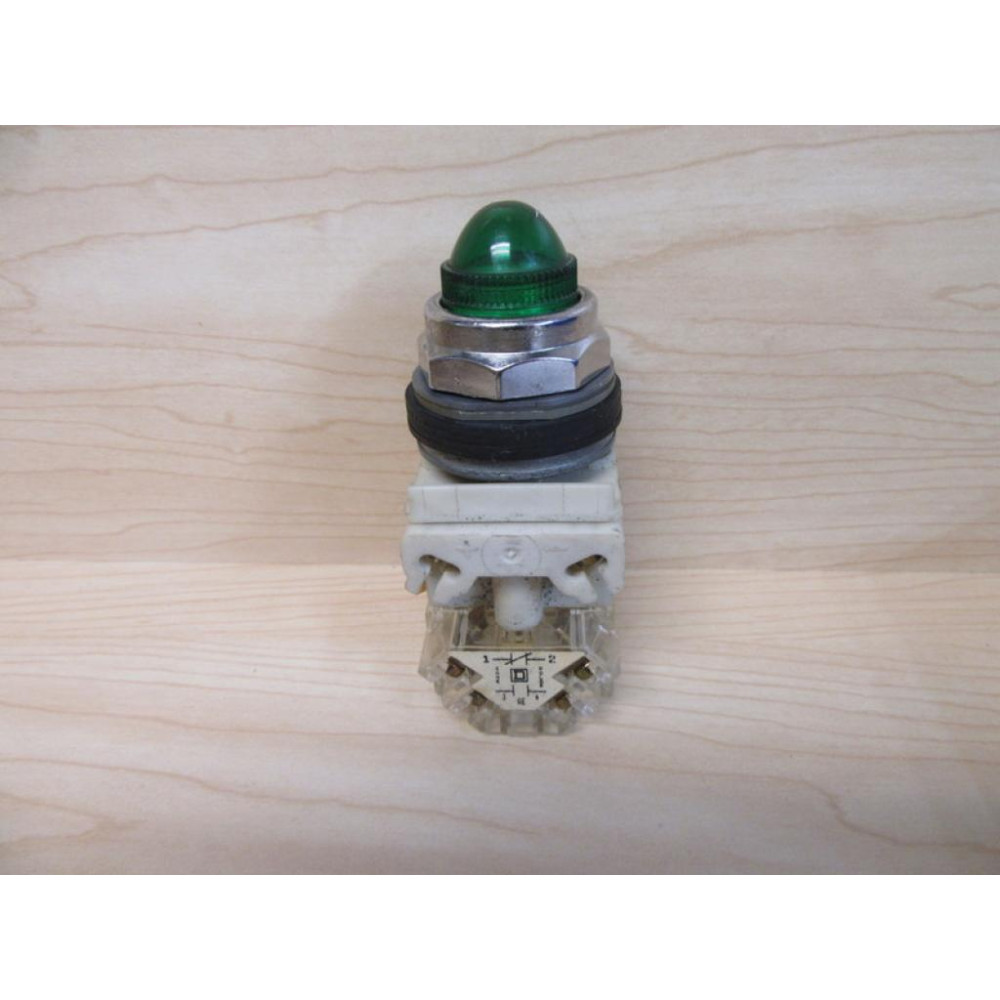Square D 9001KT1G31 Push Button 9001-KT1G31 Domed Cap - Used
