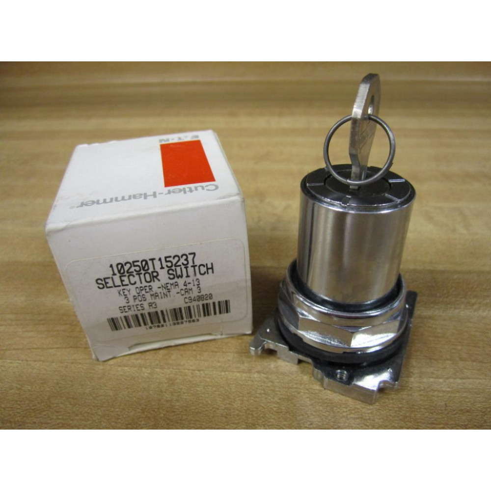 Cutler Hammer 10250T15237 Eaton Selector Key Switch Cutler Hammer 10250T15237 Eaton Selector Key Switch