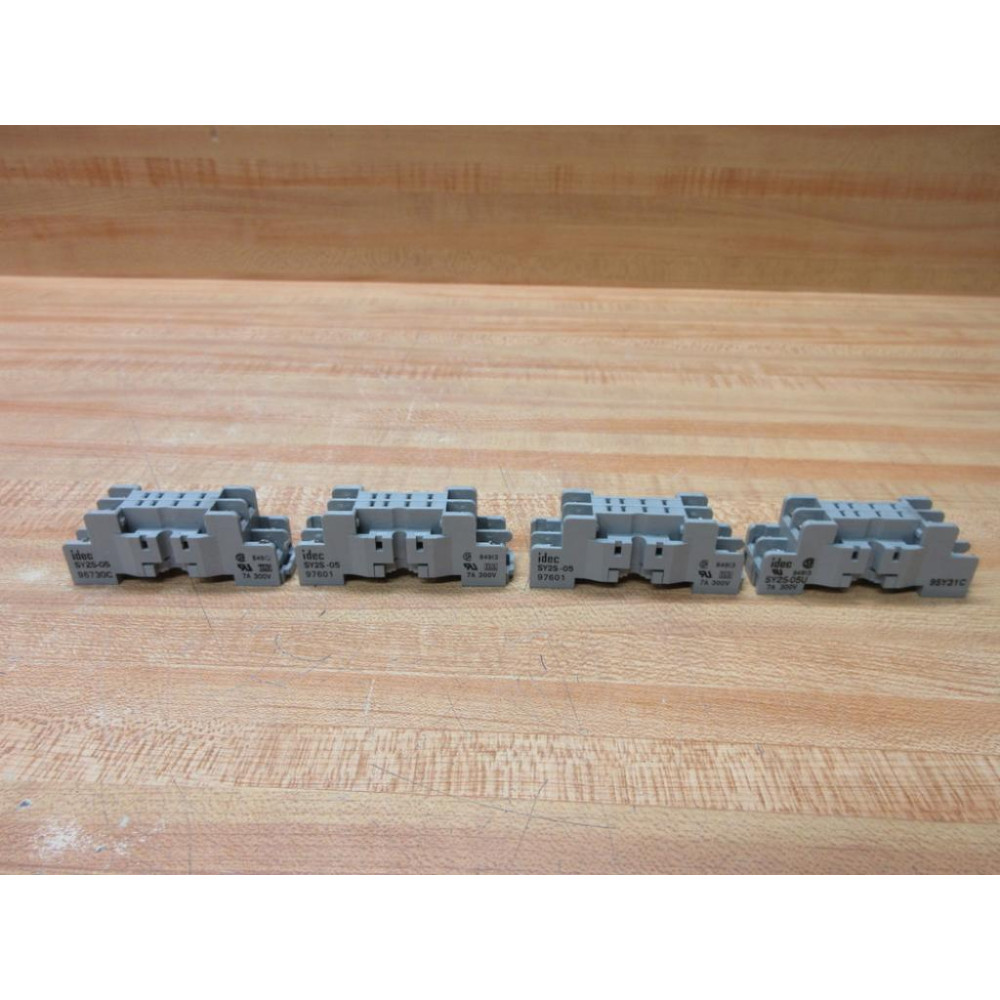 IDEC SY2S-05 Relay Socket SY2S05 (Pack of 4) - New No Box