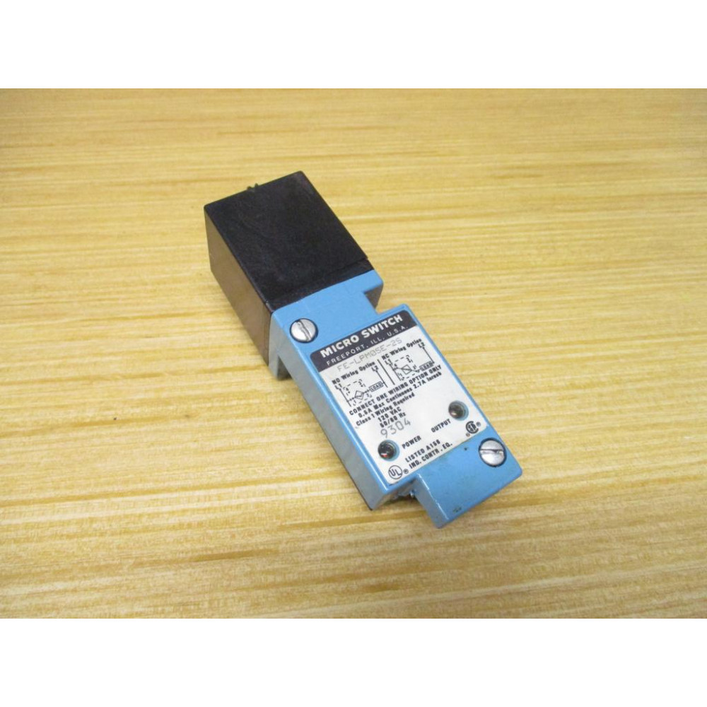 Micro Switch FE-LPM05E-2S Photoelectric Sensor FELPM05E2S WO Base - Used