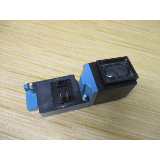 Micro Switch FE-LPM05E-2S Photoelectric Sensor FELPM05E2S WO Base - Used