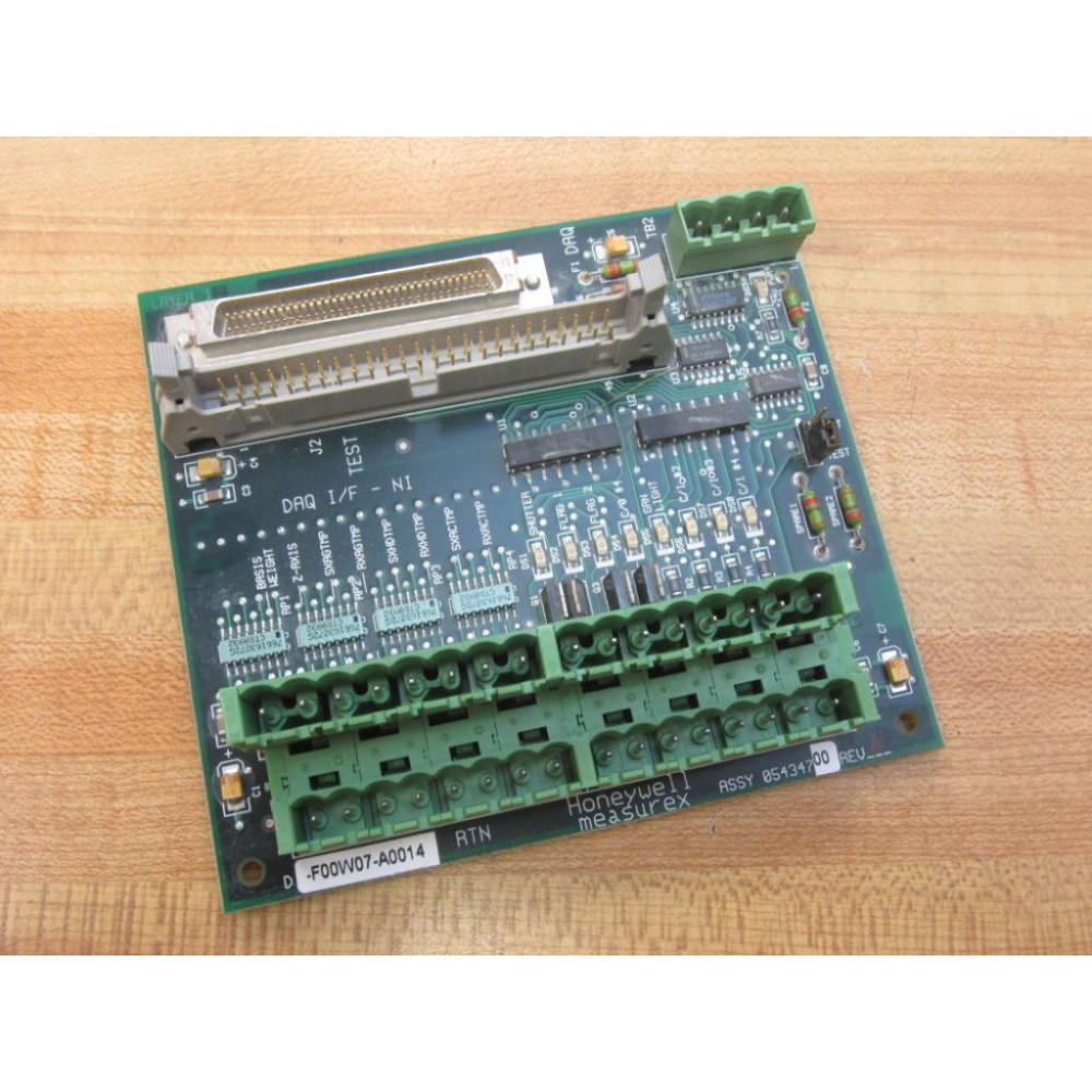 Honeywell 05434700 Connection Board D-F00W07-A0014 - Used Honeywell 05434700 Connection Board D-F00W07-A0014 - Used