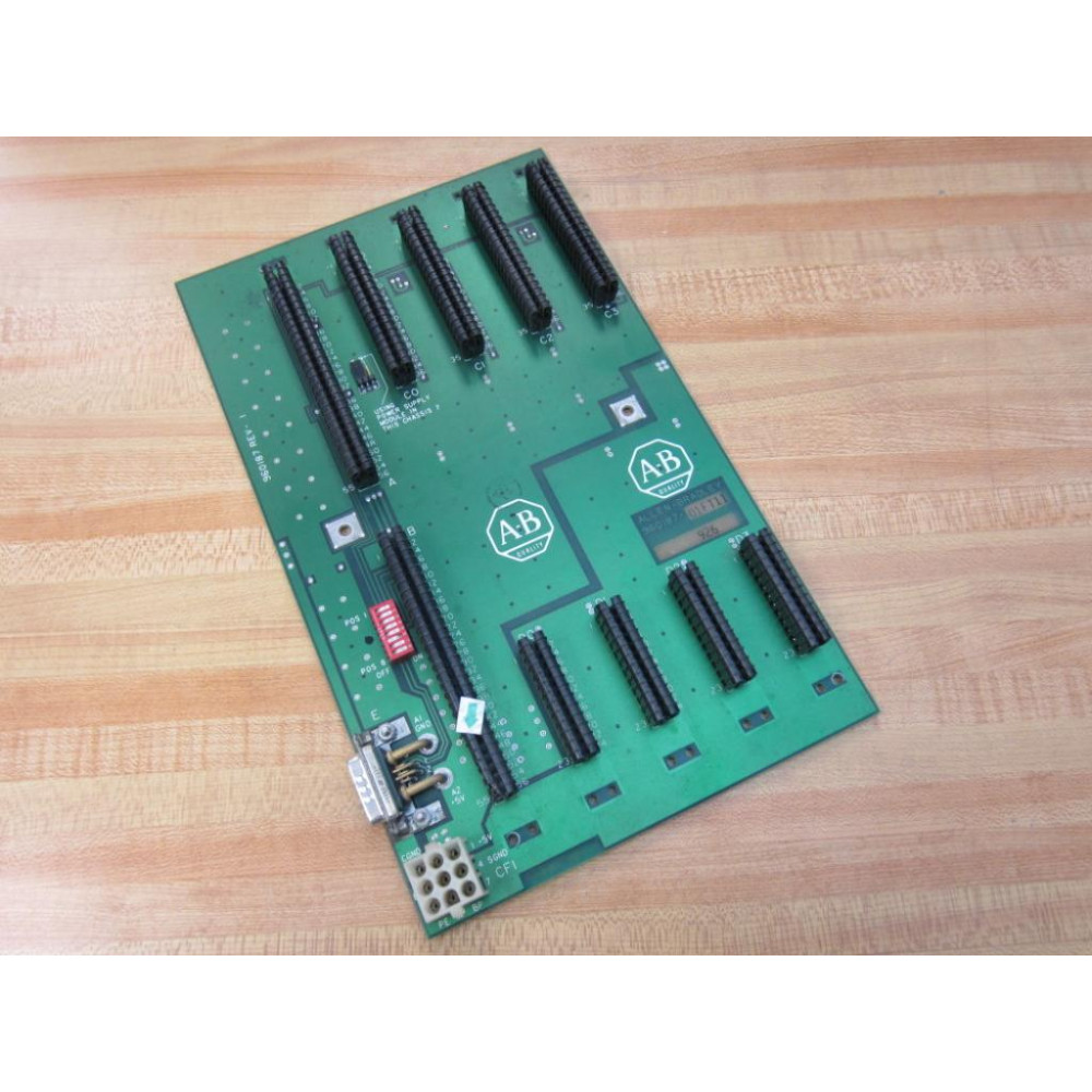 Allen Bradley 960187 4-Slot Rack 1771-A1B Rev.1 Backplane Bd Only - Parts Only Allen Bradley 960187 4-Slot Rack 1771-A1B Rev.1 Backplane Bd Only - Parts Only