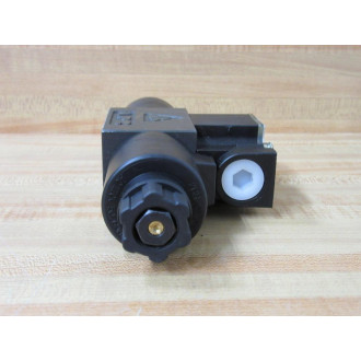 Hyvair D03S-2F-115A-35 Dual Solenoid Valve D03S2F115A35 - Used