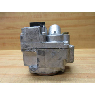 Robertshaw VH-700-417 Gas Valve 700-417 - Used