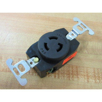 Pass & Seymour 4710-CC Legrand Turnlok Single Outlet 4710CC