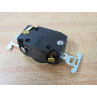 Pass & Seymour 4710-CC Legrand Turnlok Single Outlet 4710CC