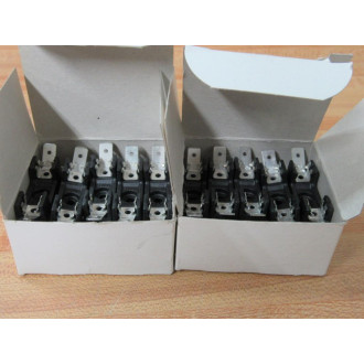 CooperBussmann S-8202-1 Fuse Block S82021 (Pack of 20) CooperBussmann S-8202-1 Fuse Block S82021 (Pack of 20)