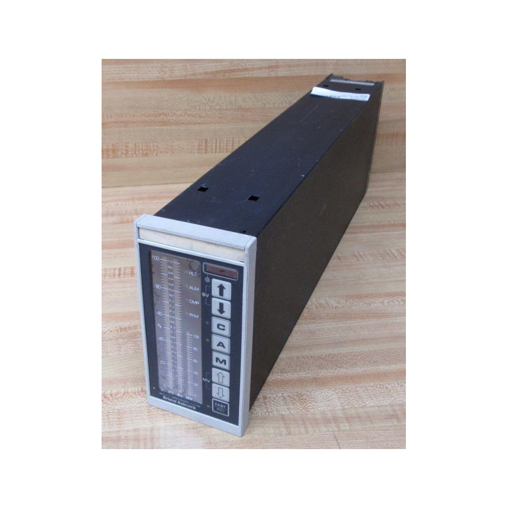 Bristol Babcock SLC3740-44A110 Controller SLC374044A110 - Used Bristol Babcock SLC3740-44A110 Controller SLC374044A110 - Used