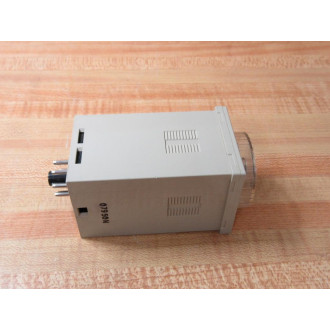 Omron E5C2-R20J Temperature Controller E52C2R20J - New No Box Omron E5C2-R20J Temperature Controller E52C2R20J - New No Box