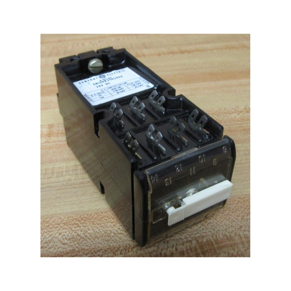 General Electric CR120K24039AA Relay - Used