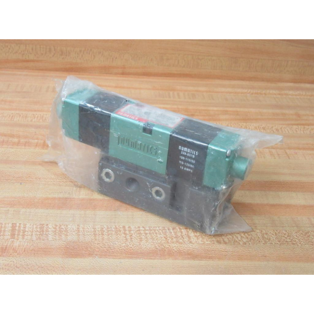 Numtatics 082SS431K046T30 Air Valve - New No Box Numtatics 082SS431K046T30 Air Valve - New No Box