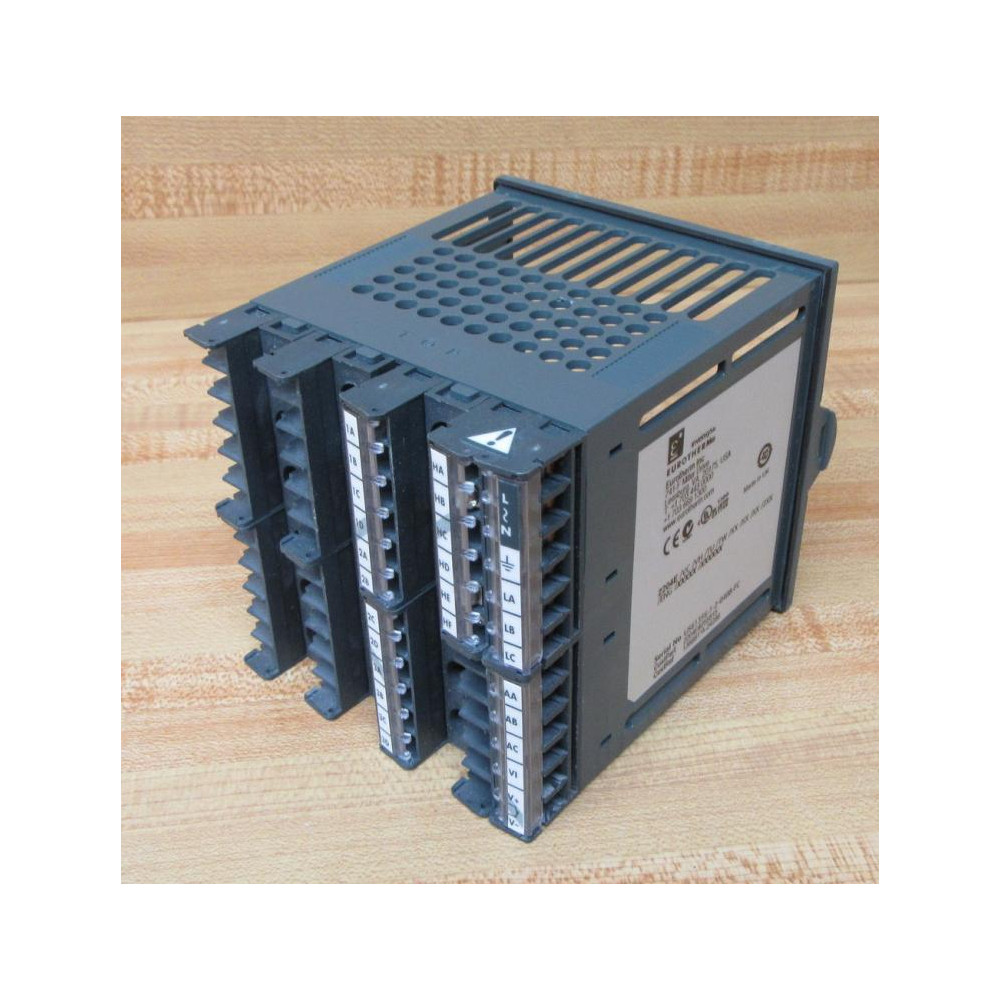 Eurotherm 2204E255815 Control Housing 2204E255815 - Used Eurotherm 2204E255815 Control Housing 2204E255815 - Used