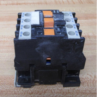 Telemecanique CA2-DN31-F7 Control Relay CA2DN31F7 - Used