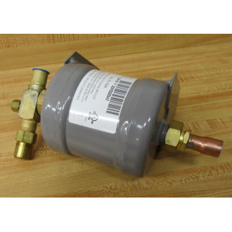 Carrier 30HX500542 Oil Filter Assembly F4-02F Carrier 30HX500542 Oil Filter Assembly F4-02F