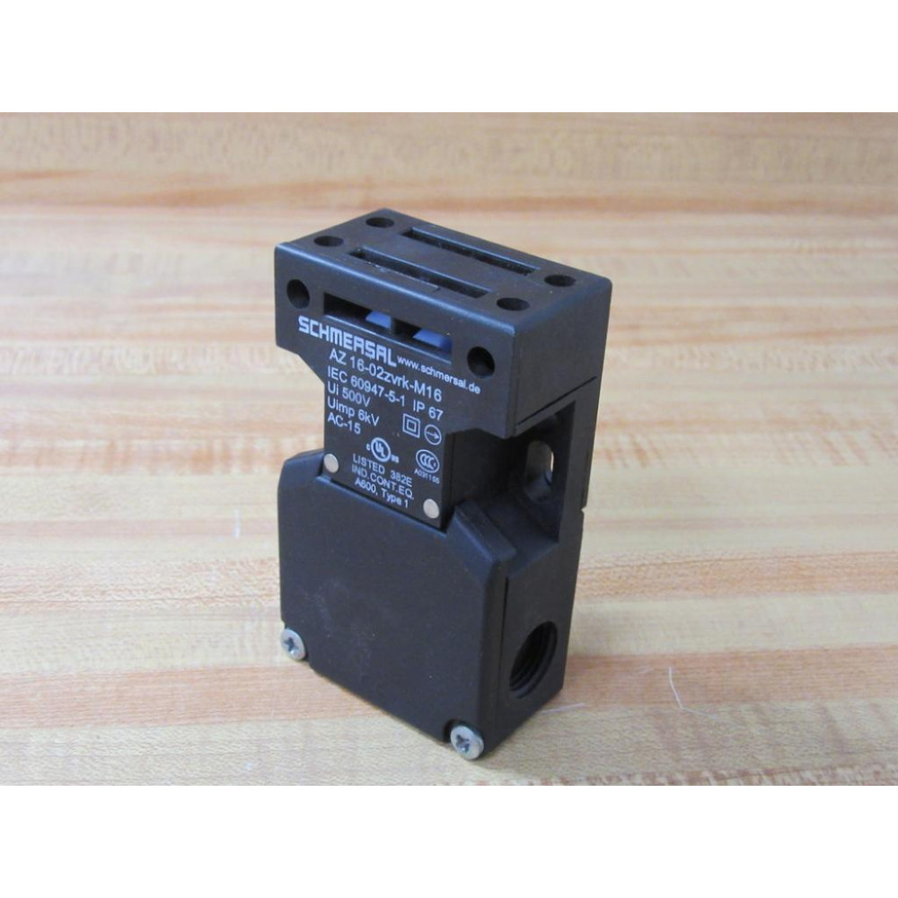 Schmersal AZ 16-02ZVRK-M16 Safety Interlock Switch AZ 1602ZVRKM16 - Used