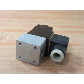 Walter Pneumatik TM 0202 Solenoid Valve TM0202 - Used