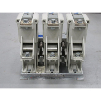 Joslyn Clark MVC77U034A50-76 USAVAC Vacuum Contactor MVC77U034A5076 - Used