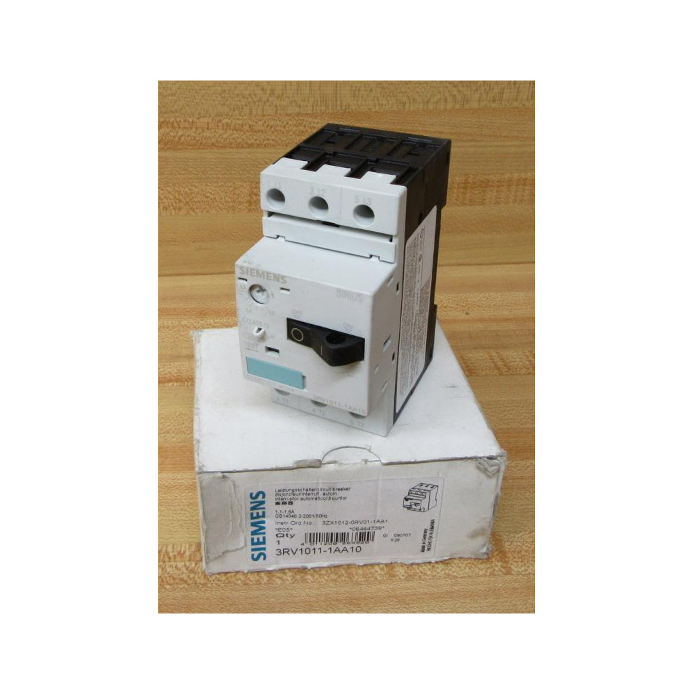 Siemens 3RV1011-1AA10 Circuit Breaker 3RV10111AA10 Siemens 3RV1011-1AA10 Circuit Breaker 3RV10111AA10
