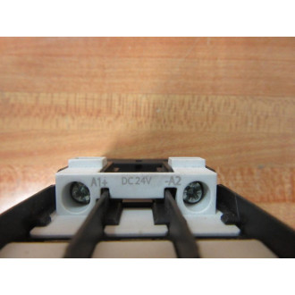 Siemens 3RT1023-1BB40 Contactor 3RT1023-1B..0 - New No Box