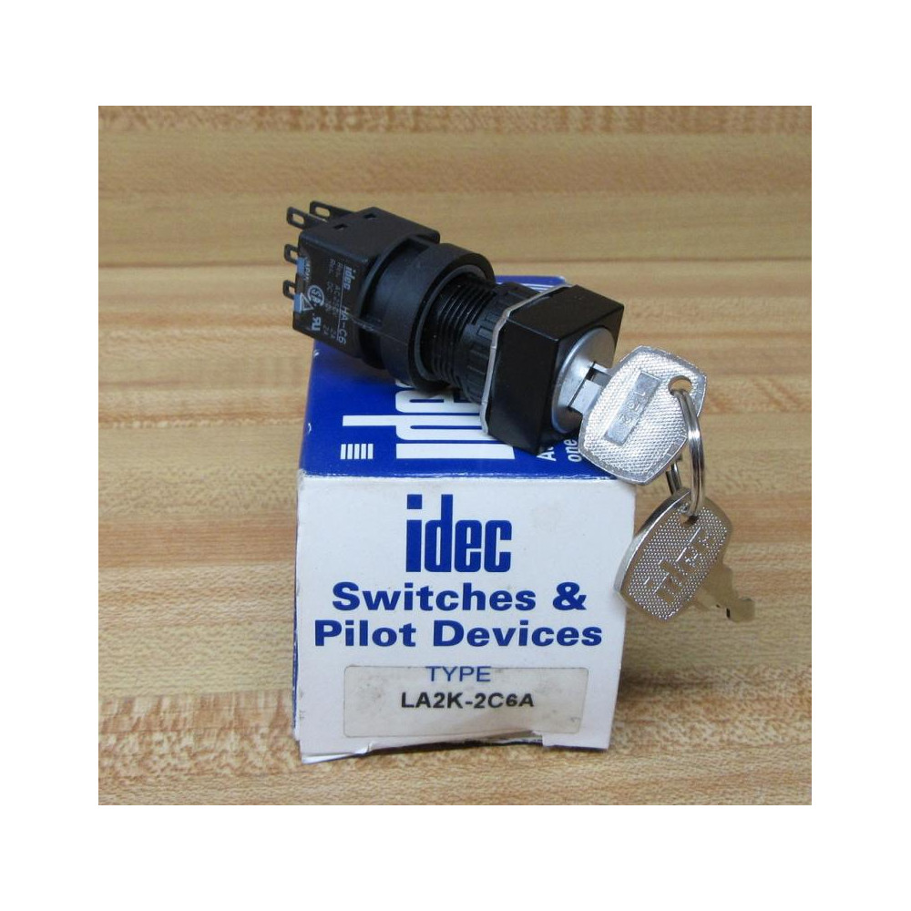 IDEC LA2K-2C6A Keyed Switch LA2K2C6A IDEC LA2K-2C6A Keyed Switch LA2K2C6A