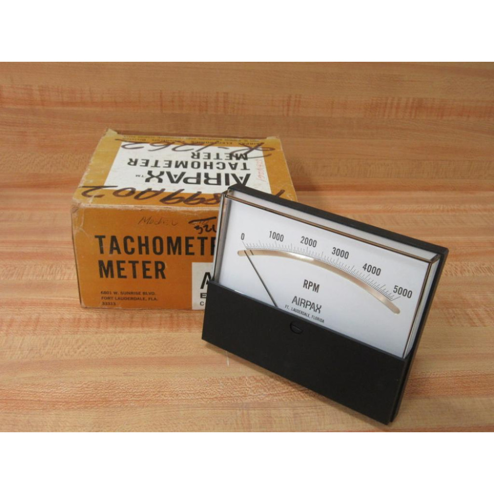 Airpax 326 Tachometer 6K030 Airpax 326 Tachometer 6K030