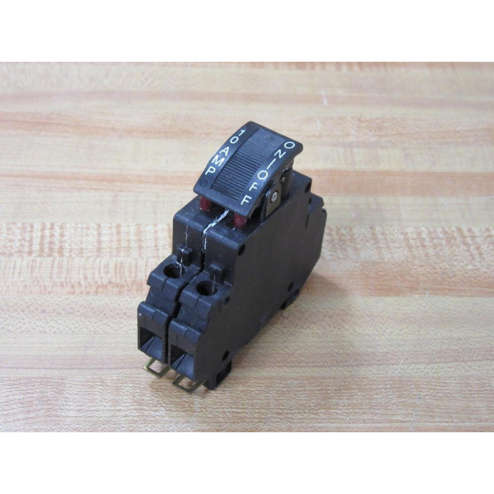 Allen Bradley 1492-GHD100F 10A Circuit Breaker 1492GHD100F - Used Allen Bradley 1492-GHD100F 10A Circuit Breaker 1492GHD100F - Used