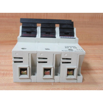 Ferraz  Shawmut ST22III Fuse Block C220388 - Used