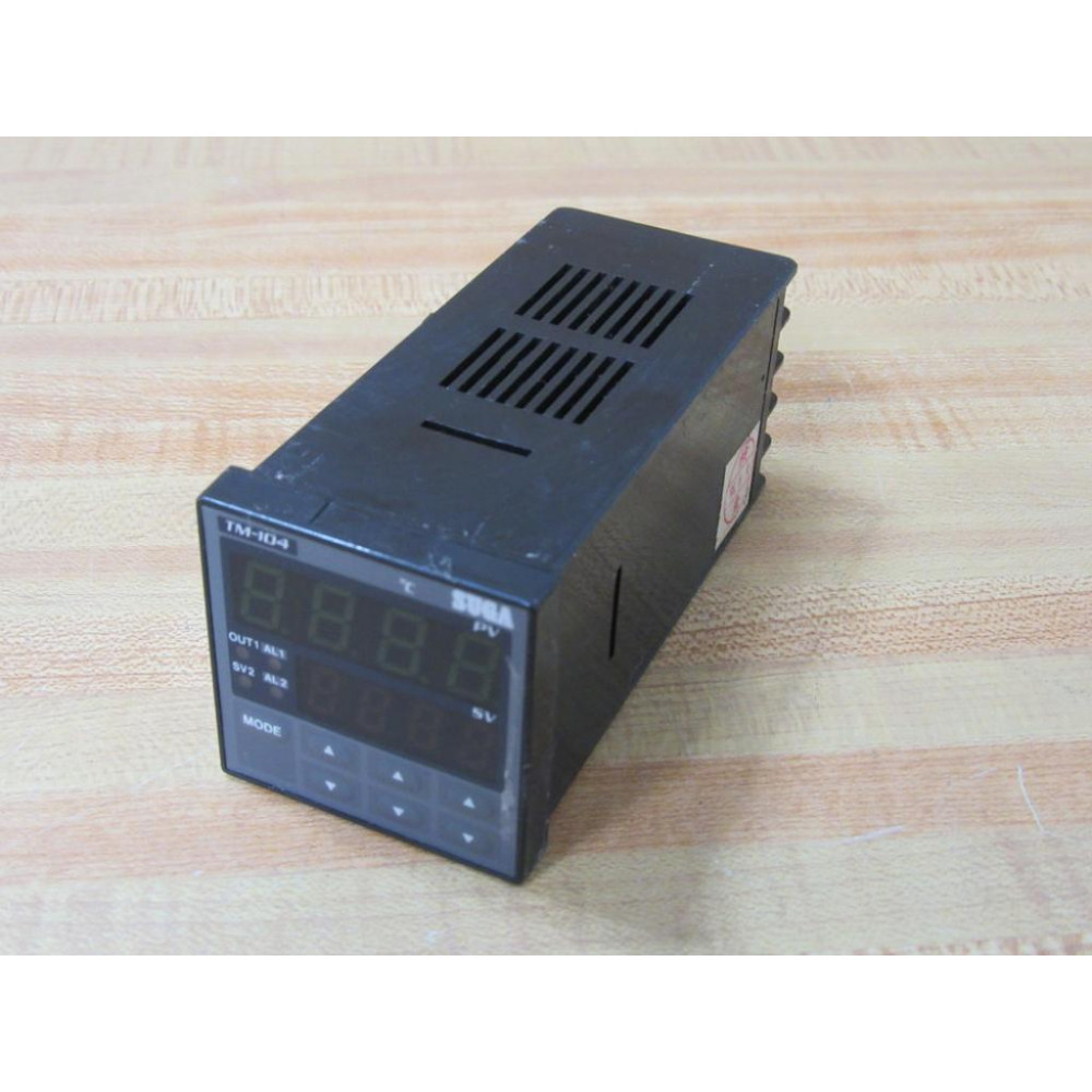 Toho Electronics TTM-104-1-PN Temperature Controller TTM-104-1-PN-Z03 - Used Toho Electronics TTM-104-1-PN Temperature Controller TTM-104-1-PN-Z03 - Used