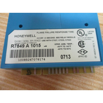 Honeywell R7849 A 1015 Ultraviolet Flame Amplifier - Used