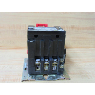 Square D 8536-SCO3S Contactor 8536-SC03S 7-12 HP - Used