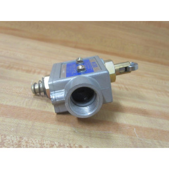 Micro Switch BZE6-RQ8X2 Limit Switch BZE6RQ8X2 E-995 - New No Box