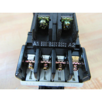 Fuji Electric SC-0 SC-O Contactor 4NC0F0 4NC0F0210