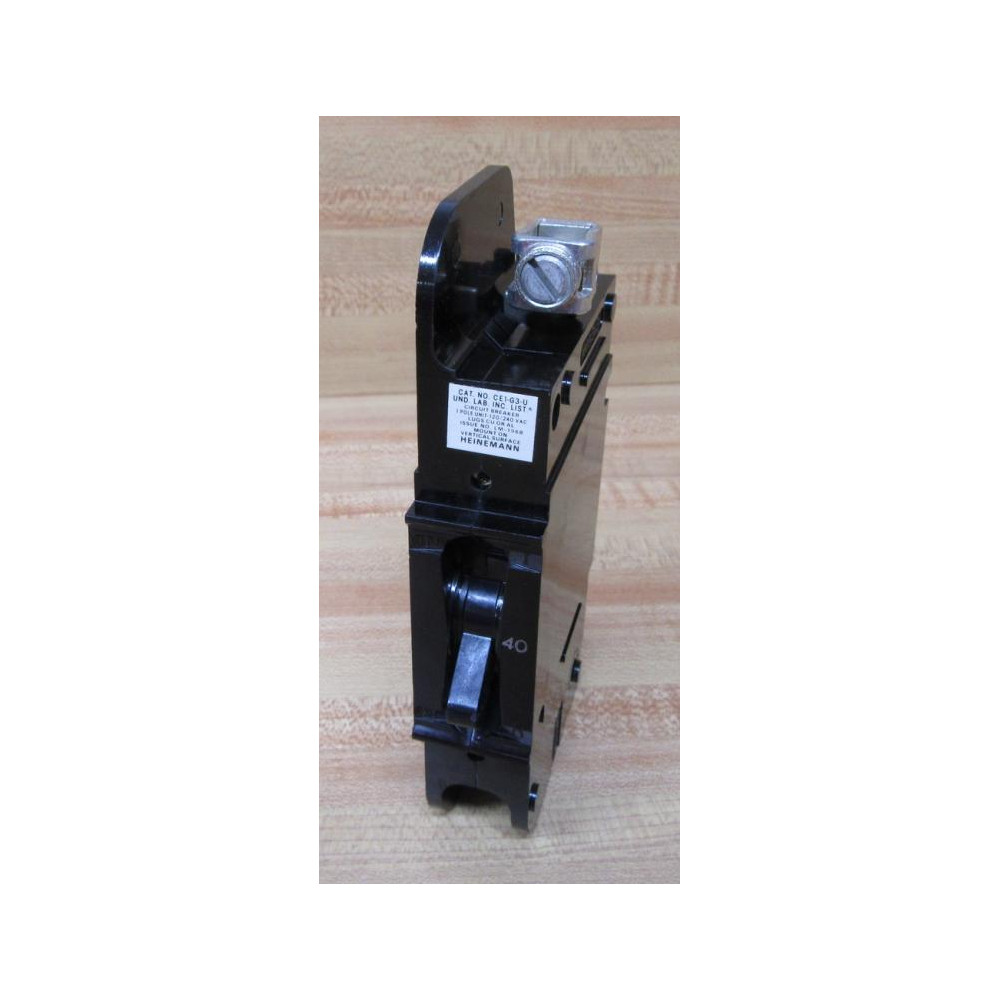 Heinemann CE1-G3-U Circuit Breaker CE1G3U W Chipped Corner - New No Box Heinemann CE1-G3-U Circuit Breaker CE1G3U W Chipped Corner - New No Box