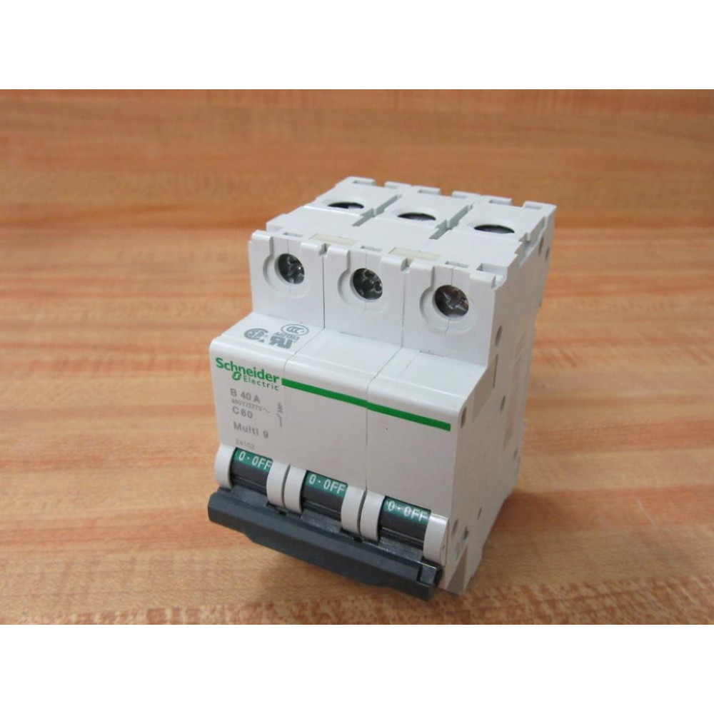Schneider 24152 Square D Breaker MG24152 Merlin Gerin - New No Box Schneider 24152 Square D Breaker MG24152 Merlin Gerin - New No Box